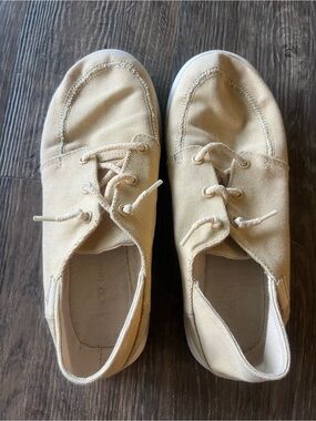 Women’s Chaco loafers 8.5